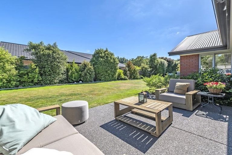 Photo of property in 12 Oak Tree Lane, Rolleston, 7614