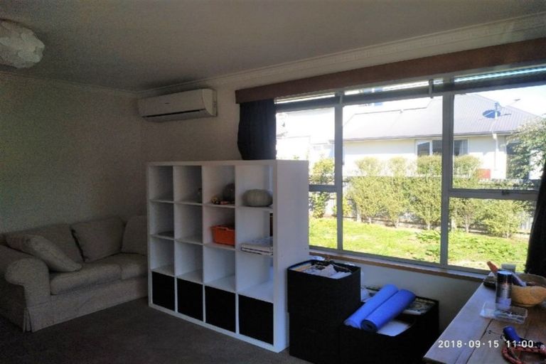 Photo of property in 2/18 Prossers Road, Saint Martins, Christchurch, 8022