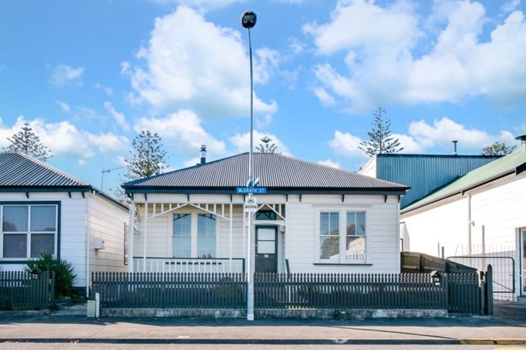 Photo of property in 74 Mcgrath Street, Napier South, Napier, 4110