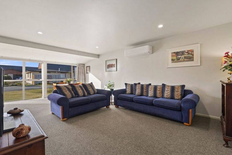 Photo of property in Rivertown Villas, 150 Williams Street, Kaiapoi, 7630