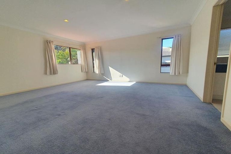 Photo of property in 93 Glendhu Road, Bayview, Auckland, 0629