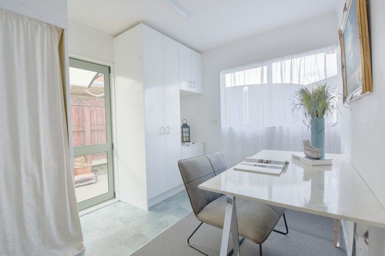 Photo of property in 1/21 Rawhiti Road, Manly, Whangaparaoa, 0930