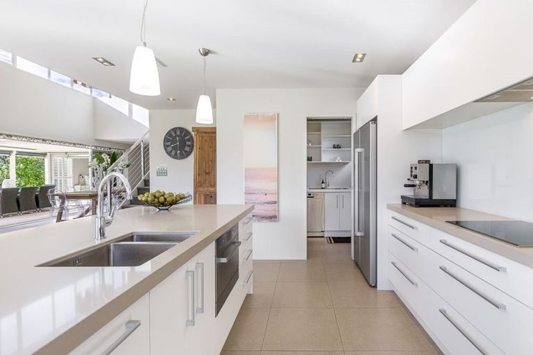 Photo of property in 36 Taumata Road, Omaha, Warkworth, 0986