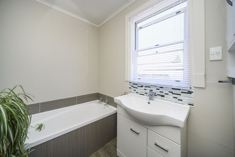 Photo of property in 26 Eyre Street, Feilding, 4702