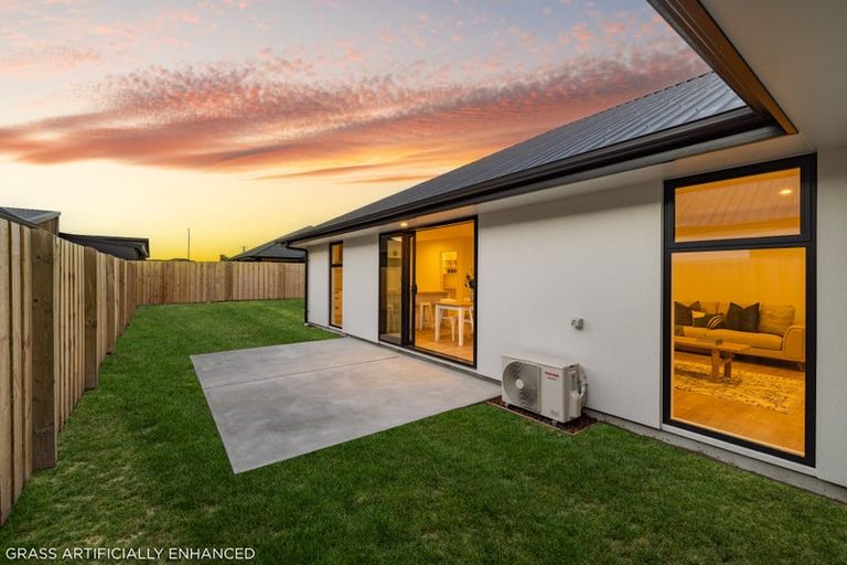 Photo of property in 10 Matamoe Drive, Halswell, Christchurch, 8025