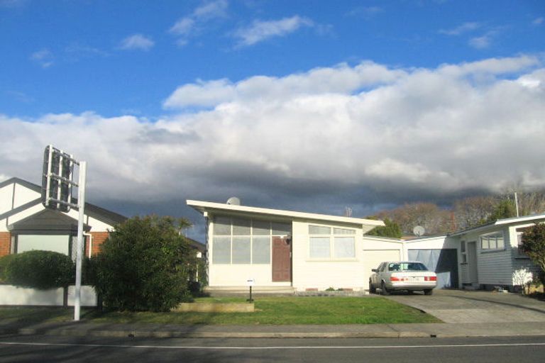 Photo of property in 2/105 Windsor Avenue, Parkvale, Hastings, 4122