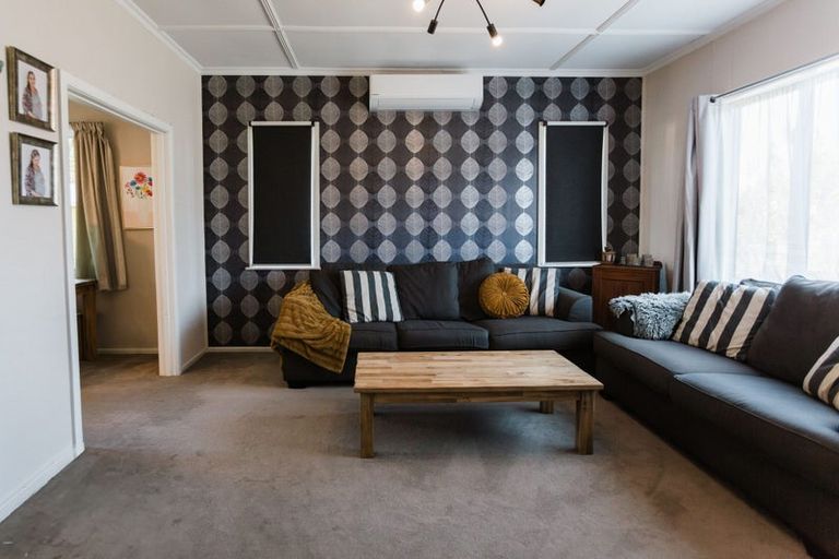 Photo of property in 902 Queen Street East, Parkvale, Hastings, 4122