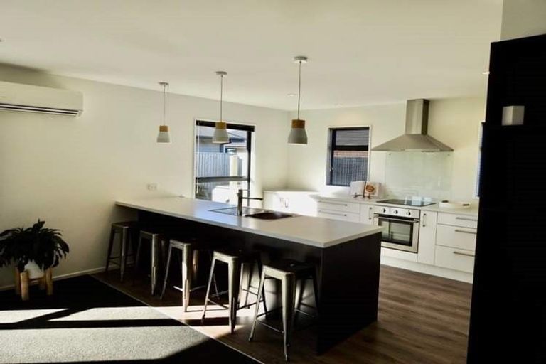 Photo of property in 55 Sequoia Way, Rangiora, 7400