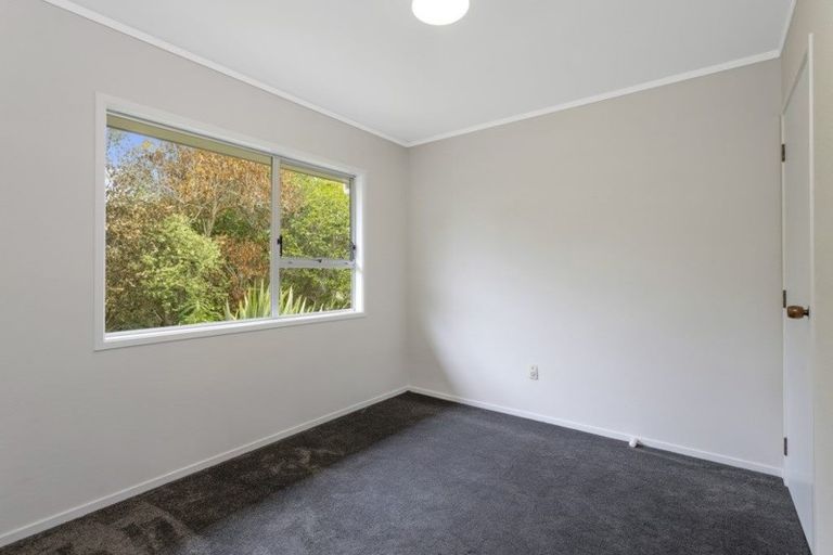 Photo of property in 1/30 Hiwihau Place, Glenfield, Auckland, 0629