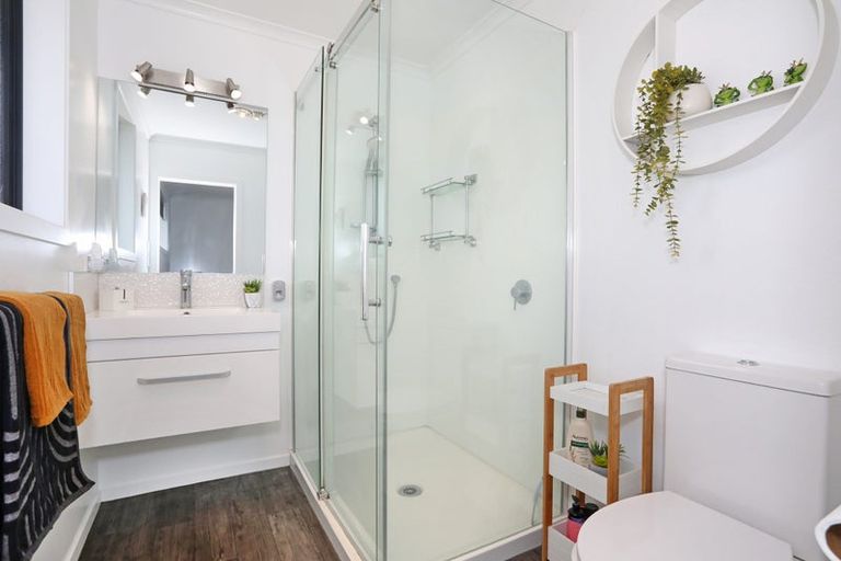 Photo of property in 13 George Street, Bulls, 4818