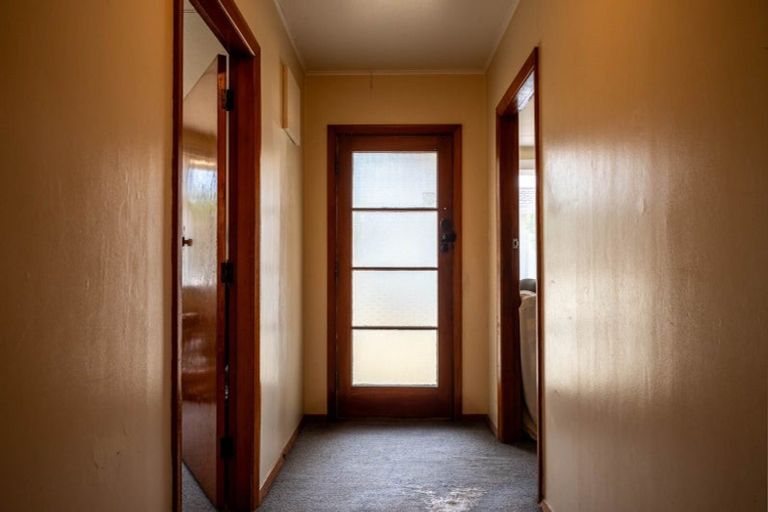 Photo of property in 65 Cornfoot Street, Castlecliff, Whanganui, 4501