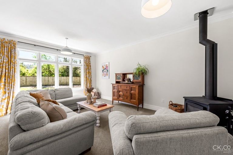 Photo of property in 524 Main Road North, Timberlea, Upper Hutt, 5018