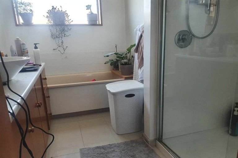 Photo of property in 1/144 Racecourse Road, Sockburn, Christchurch, 8042