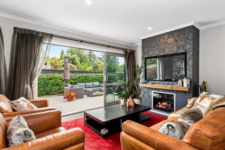 Photo of property in 1/50 Kowhai Street, Hamilton Lake, Hamilton, 3204