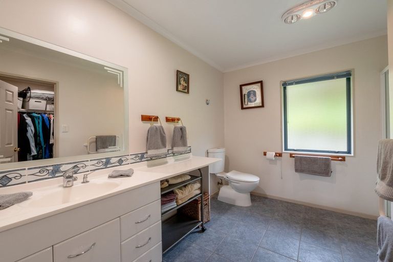 Photo of property in 72 Busby Road, Tahawai, Katikati, 3170