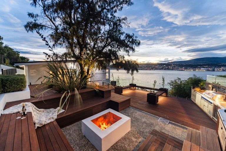 Photo of property in 132 Portobello Road, Vauxhall, Dunedin, 9013