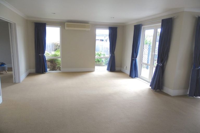 Photo of property in 40 Kinsella Crescent, Aidanfield, Christchurch, 8025