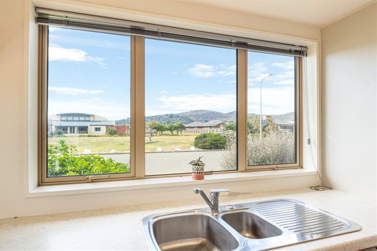 Photo of property in 1 Villi Place, Woolston, Christchurch, 8062