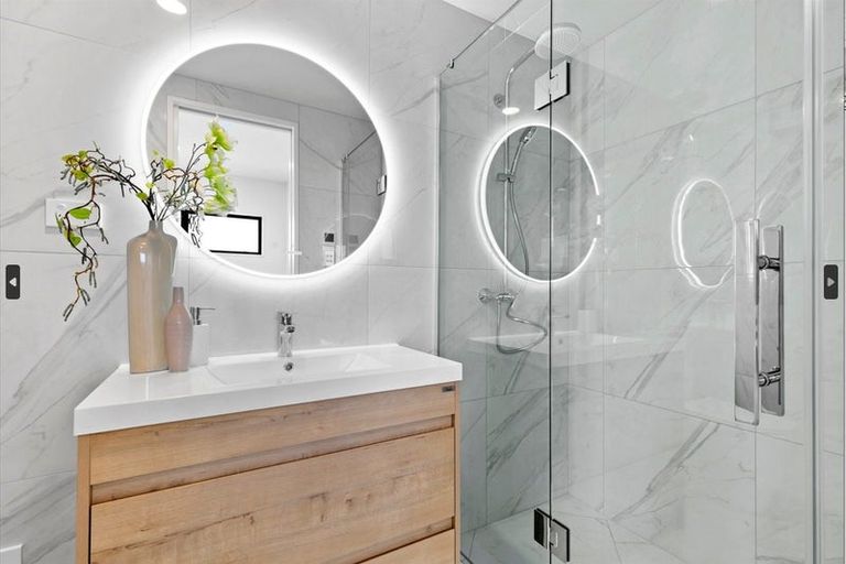 Photo of property in 26 Bristol Freighter Road, Hobsonville, Auckland, 0616