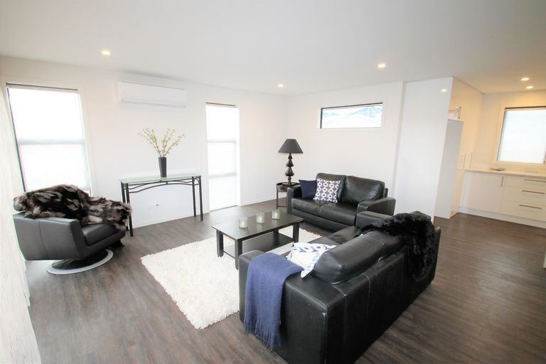 Photo of property in 8 Tate Crescent, Green Island, Dunedin, 9018