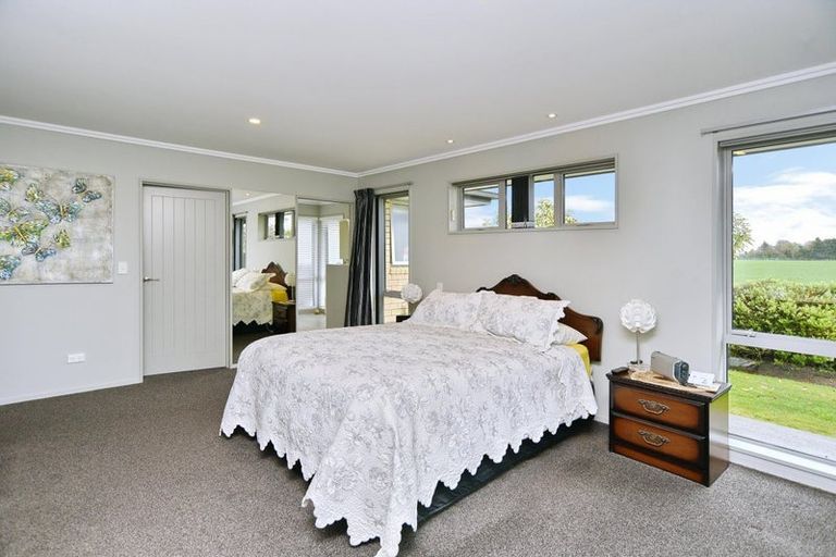 Photo of property in 19 Lancewood Way, Rangiora, 7400