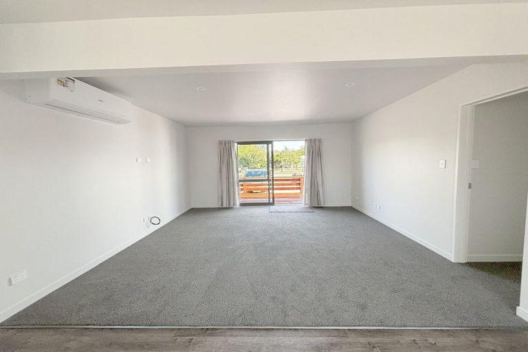 Photo of property in 286 Wainoni Road, Avondale, Christchurch, 8061