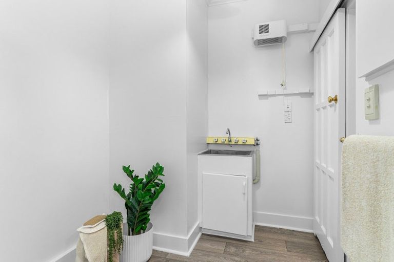 Photo of property in 9 Hill Street, Onerahi, Whangarei, 0110