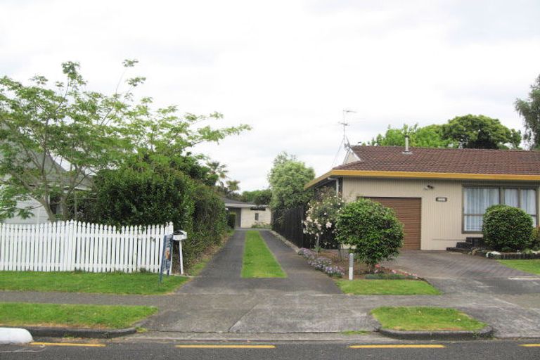 Photo of property in 222 Walter Strevens Drive, Conifer Grove, Takanini, 2112