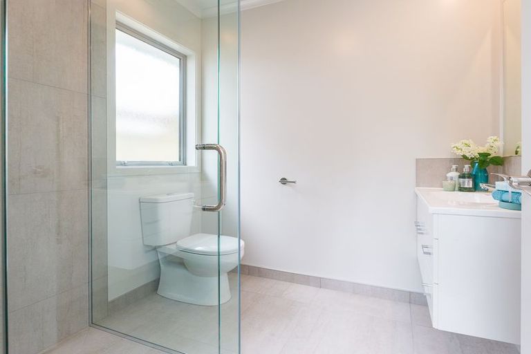 Photo of property in 4 Montgomery Terrace, Hokowhitu, Palmerston North, 4410