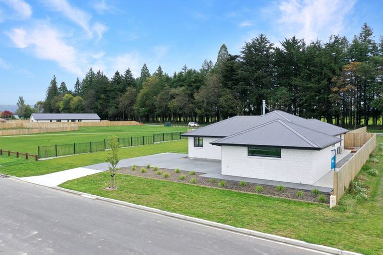 Photo of property in 36 Arrowsmith Drive, Methven, 7730