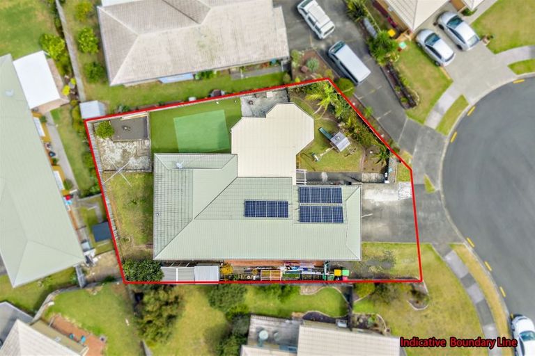 Photo of property in 14 Tonson Place, Weymouth, Auckland, 2103