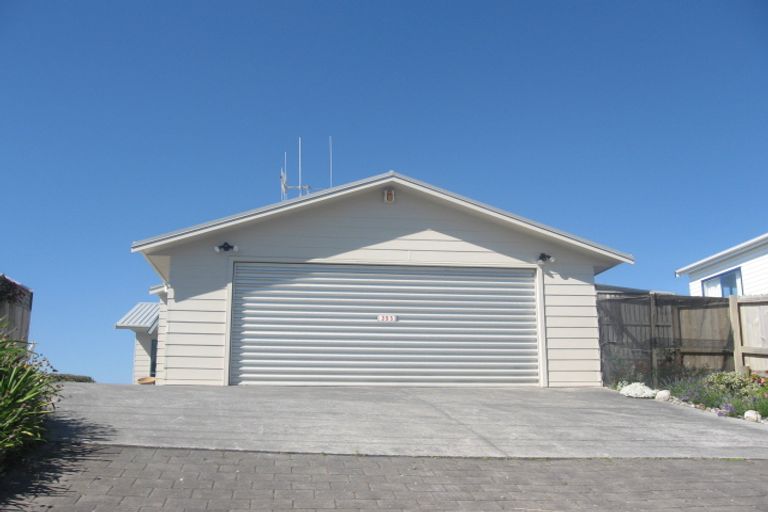 Photo of property in 395 Pukehina Parade, Pukehina, 3189