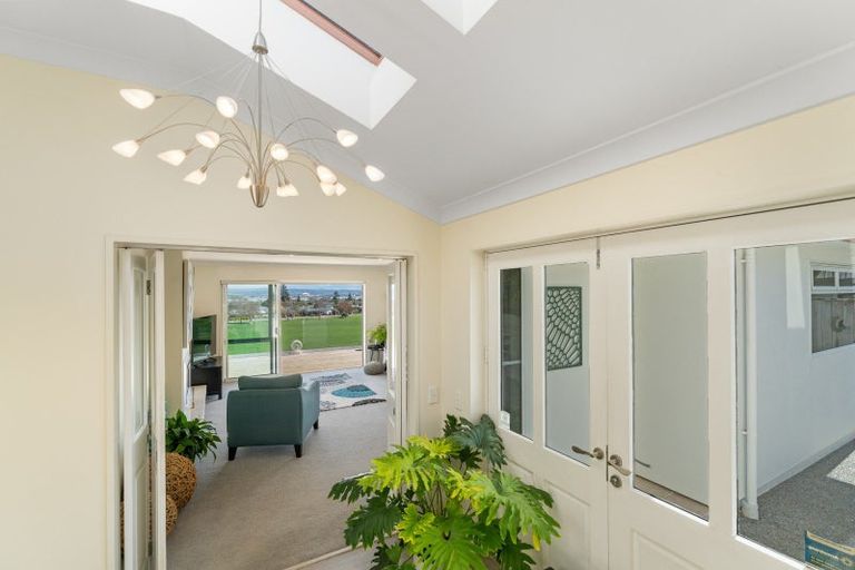 Photo of property in 12 Wiltshire Place, Stoke, Nelson, 7011