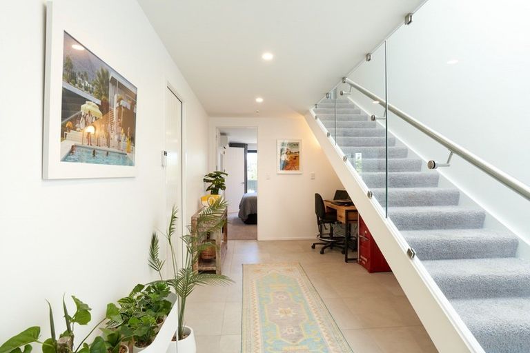 Photo of property in 607 Marine Parade, Napier South, Napier, 4110