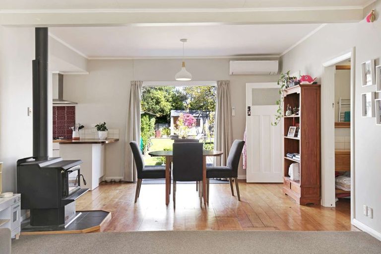 Photo of property in 18 School Road, Riwaka, Motueka, 7198