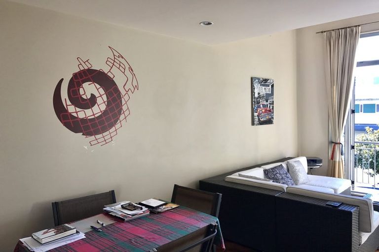 Photo of property in 1b/6 Kingdon Street, Newmarket, Auckland, 1023