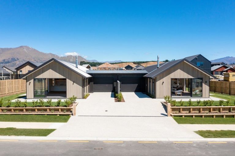 Photo of property in Northlake, 7a Bonspiel Road, Wanaka, 9305