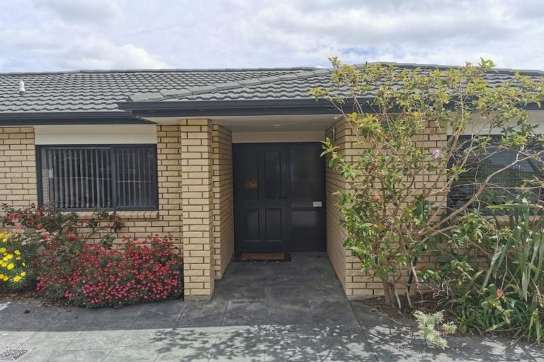 Photo of property in 56 Spyglass Lane, Whitby, Porirua, 5024