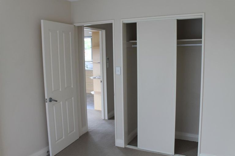 Photo of property in 12a Grassmere Street, Papanui, Christchurch, 8052