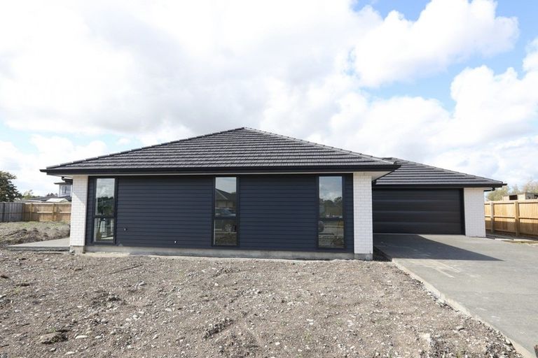 Photo of property in 3 Roxburgh Place, Tinwald, Ashburton, 7700