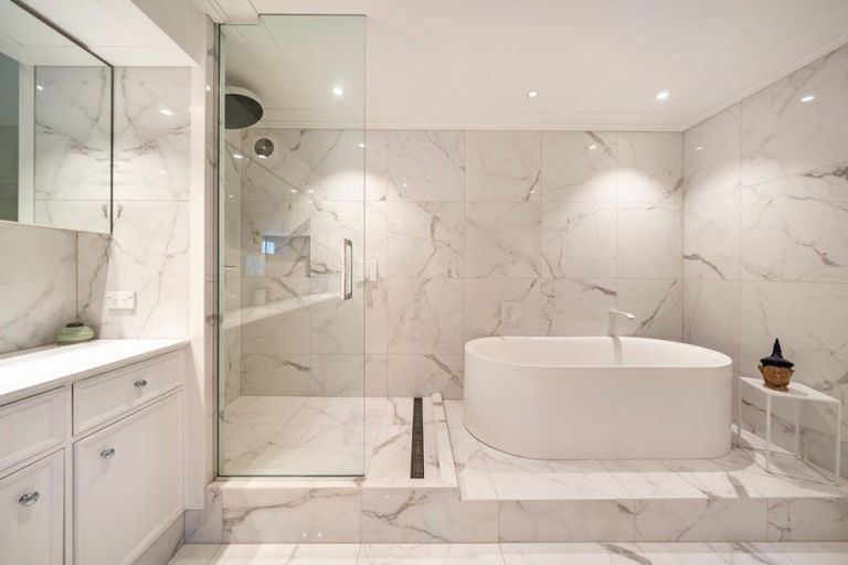 Photo of property in 6/166 Oriental Parade, Oriental Bay, Wellington, 6011