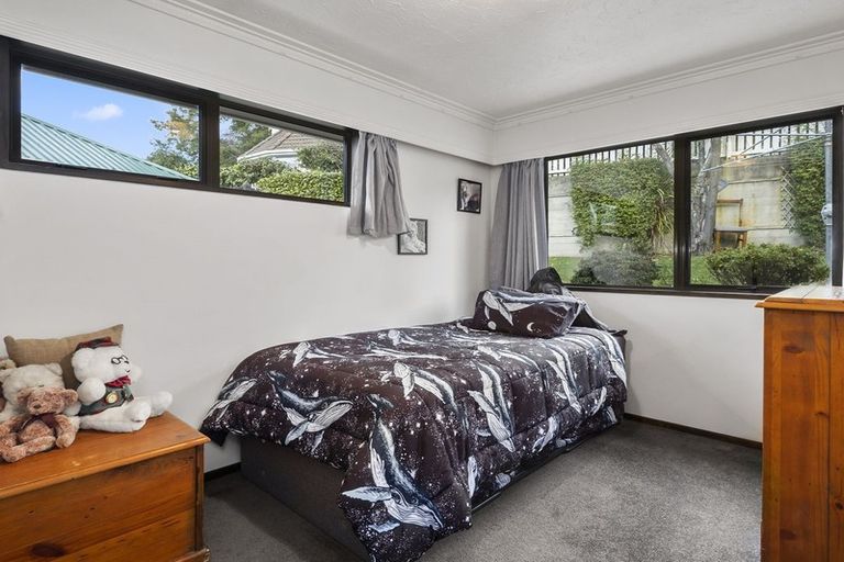 Photo of property in 73 Glenross Street, Glenross, Dunedin, 9011