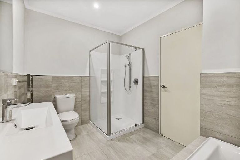 Photo of property in 2 Flounder Road, Hobsonville, Auckland, 0616