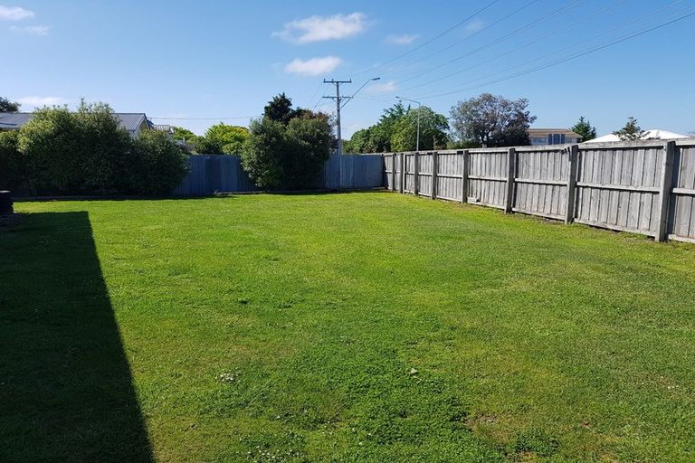 Photo of property in 4 Rangiora Woodend Road, Woodend, 7610