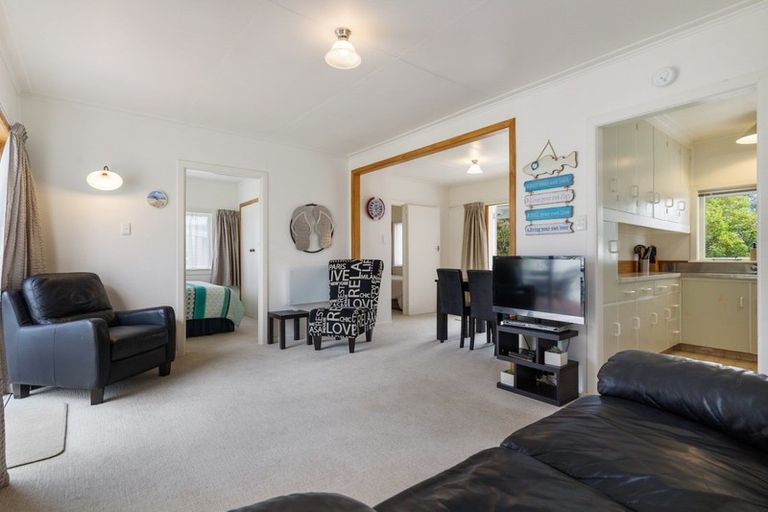 Photo of property in 312 Ocean Road, Whangamata, 3620