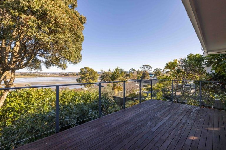 Photo of property in 16 Sunny Bay Road, Matua, Tauranga, 3110