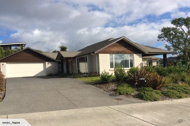 Photo of property in 3 Norglen Lane, Riverhead, 0820