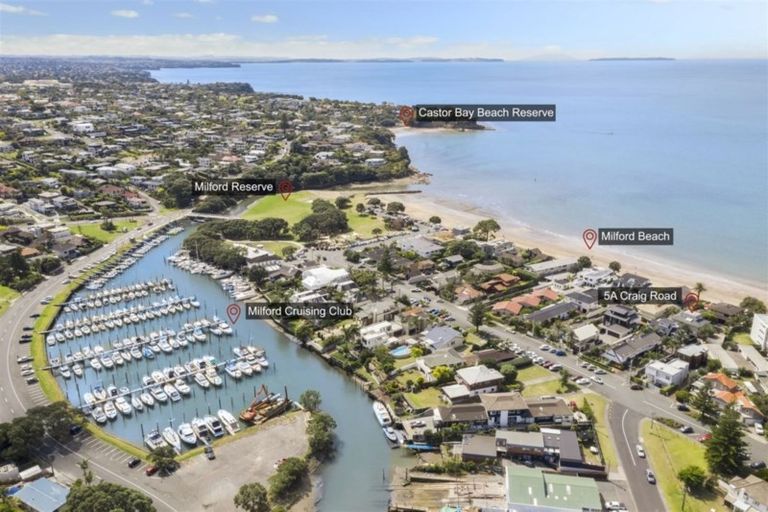 Photo of property in 5a Craig Road, Milford, Auckland, 0620