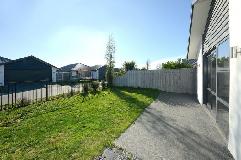 Photo of property in 139 Infinity Drive, Pegasus, 7612