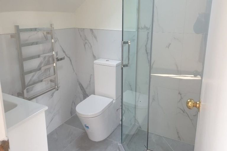 Photo of property in 1/5 Fenwick Avenue, Milford, Auckland, 0620